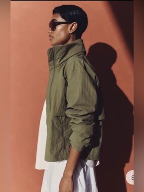 QUINCE Water Repellent
Windbreaker Jacket
TOFU color
LARGE
worn 1x
EUC